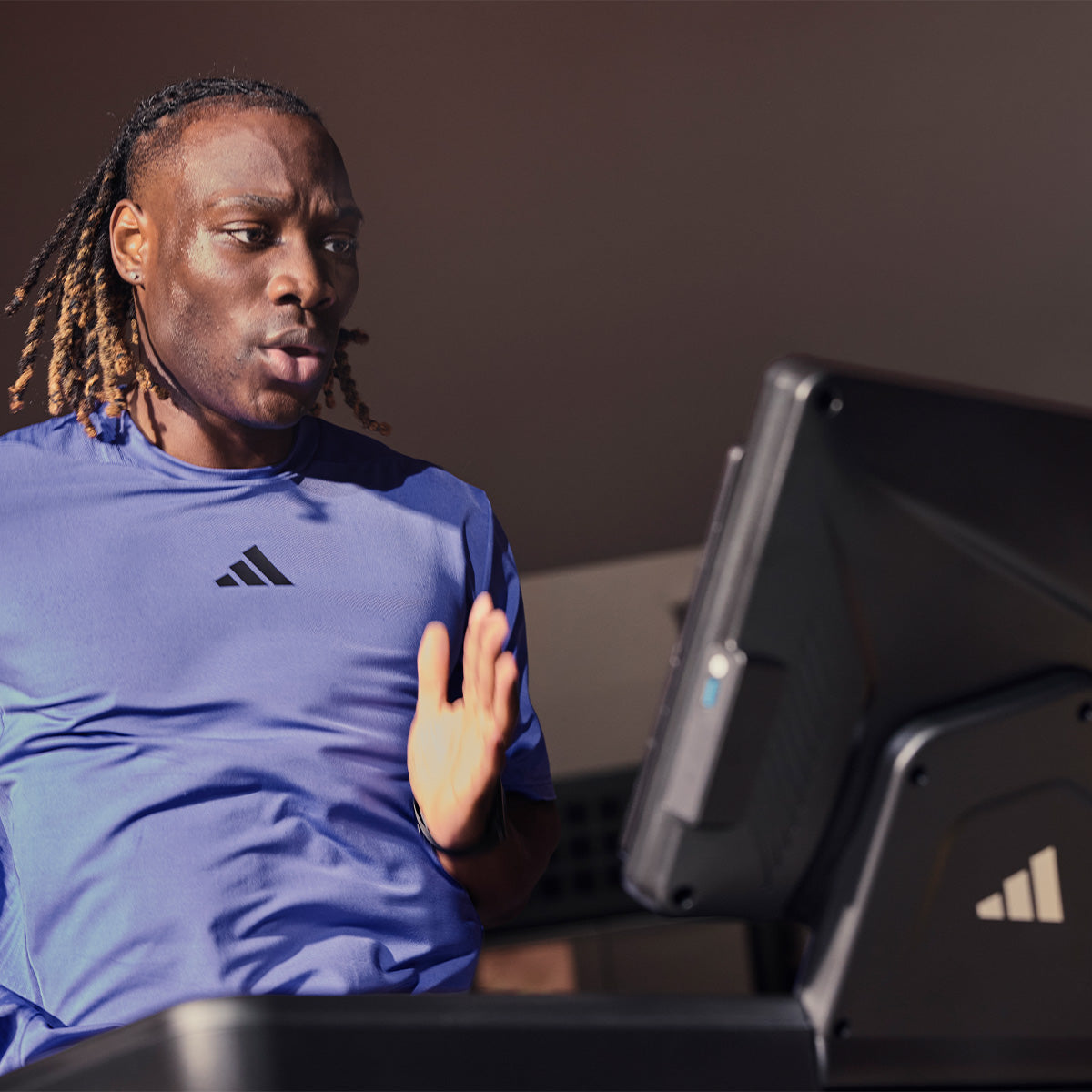 |adidas T-25 Bluetooth Folding Treadmill lifestyle4|