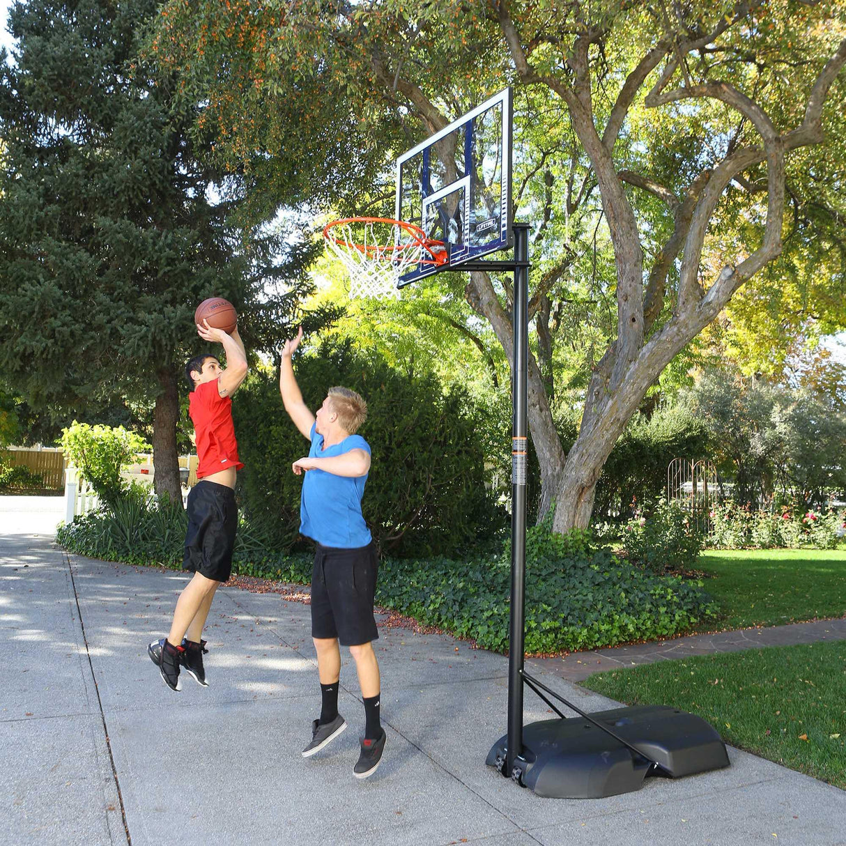 Lifetime Quick Adjust 44 inch Basketball System