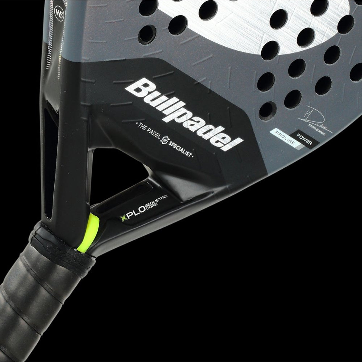 |Bullpadel XPLO CMF 26 Padel Racket Zoomed|
