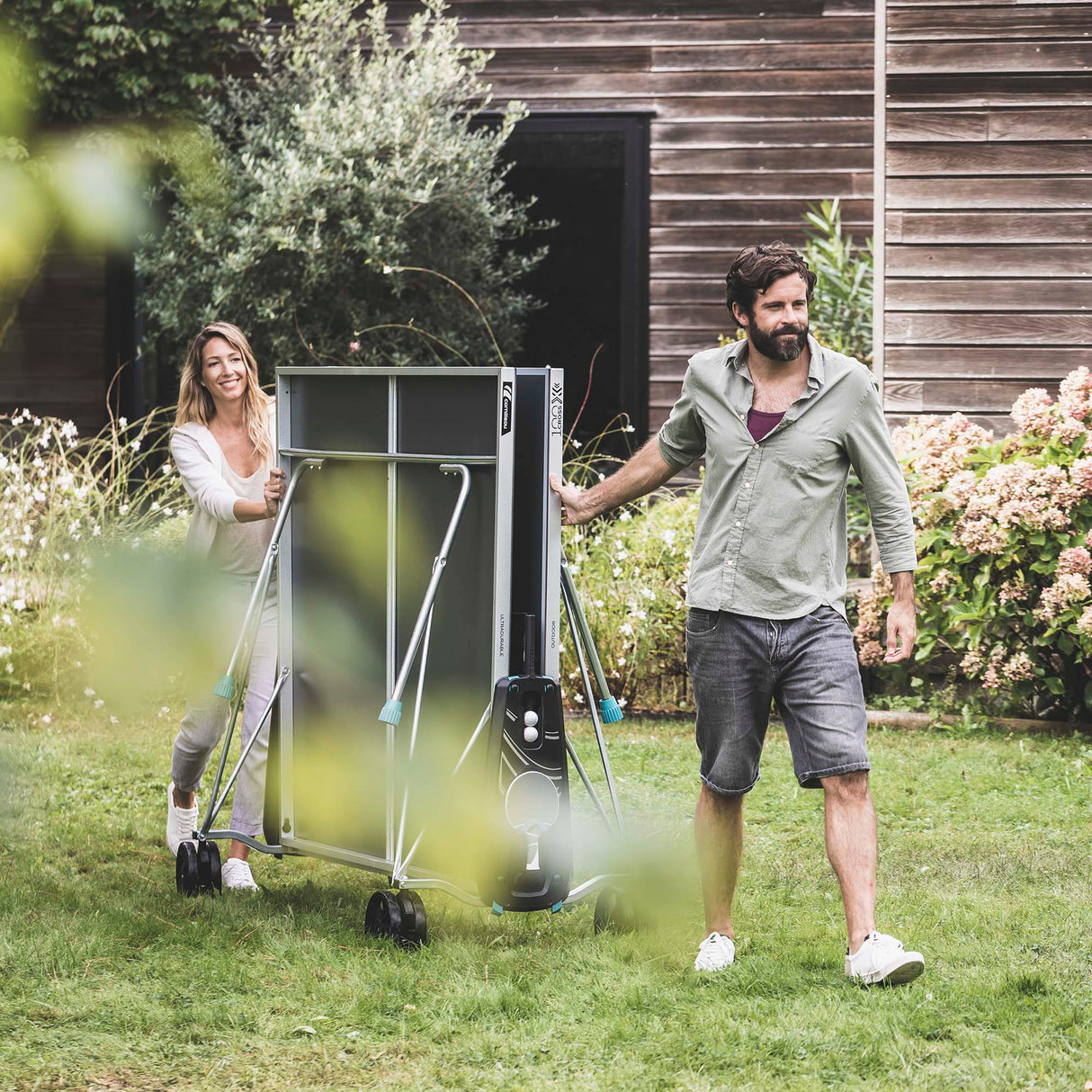 Cornilleau Sport 100X Rollaway Outdoor Table Tennis Table