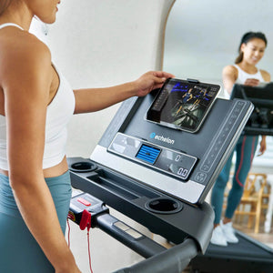 |EchelonStride6AutoFoldingTreadmillConsoleLS2|