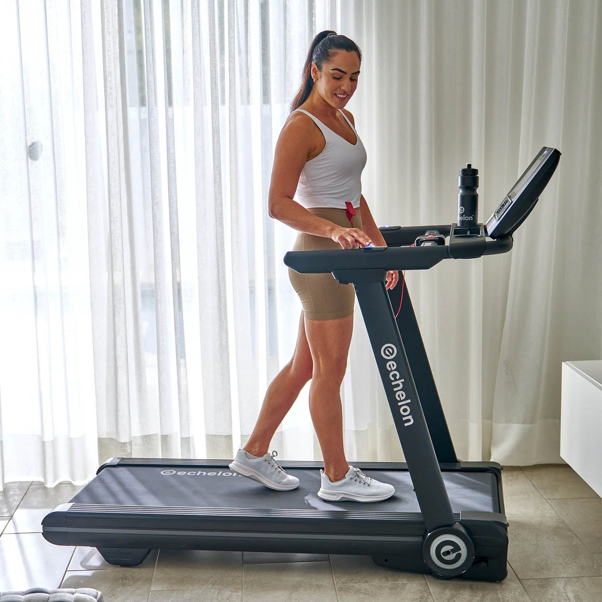 |EchelonStride6sFoldingTreadmillLS5|