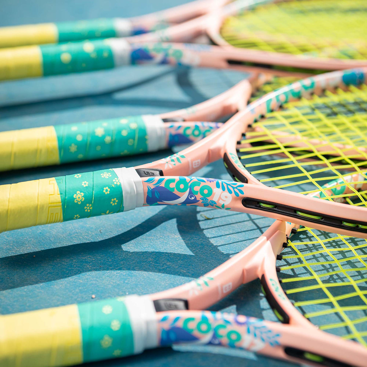 |Head Coco 19 Junior Tennis Racket - Lifestyle1|