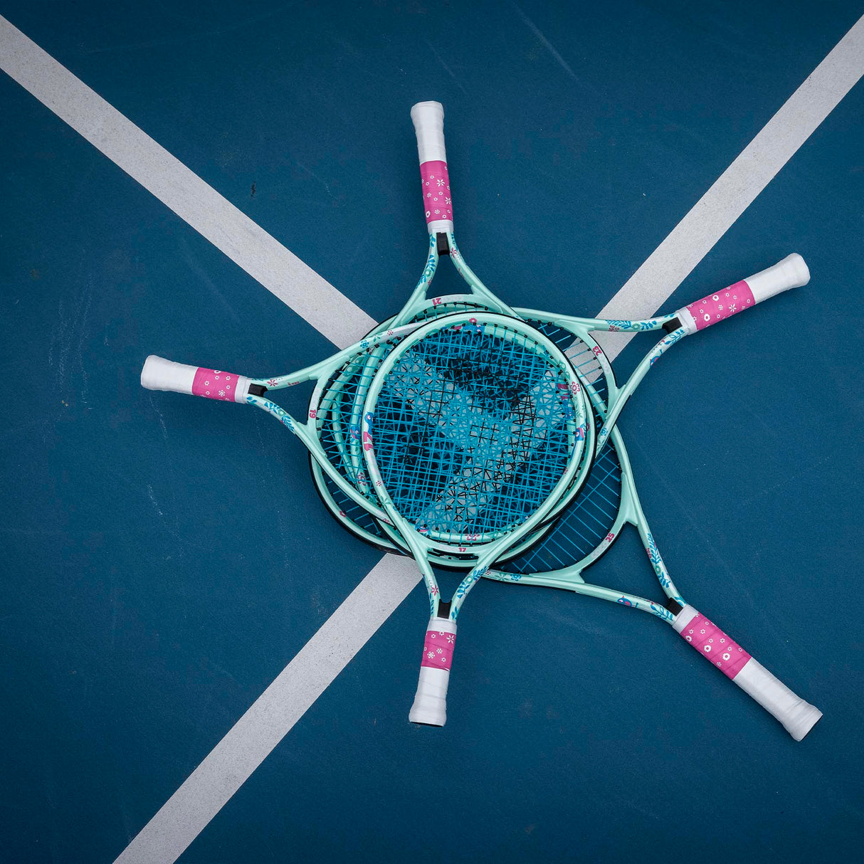 |HeadCoco19JuniorTennisRacketSS24Lifestyle|