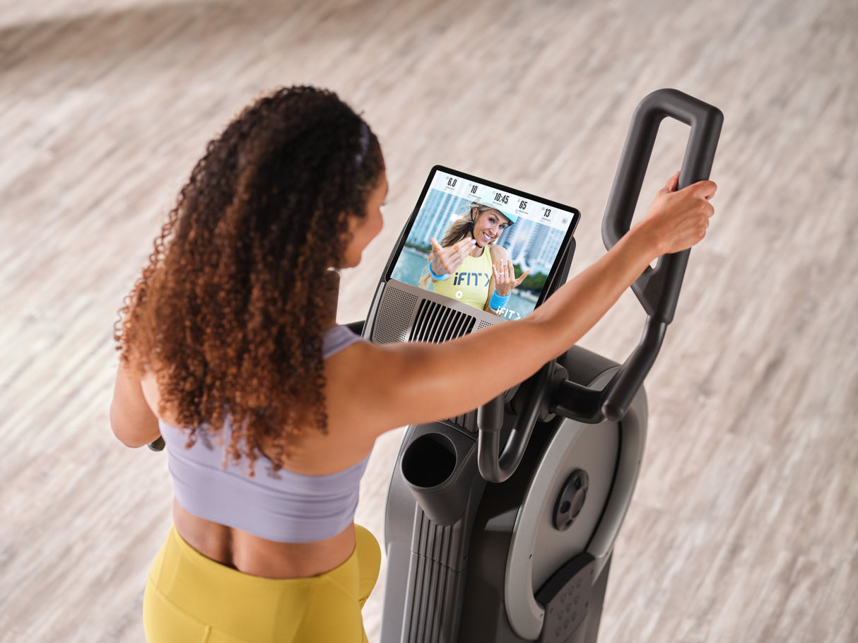 |Proform Cardio Trainer HL Lifestyle2|