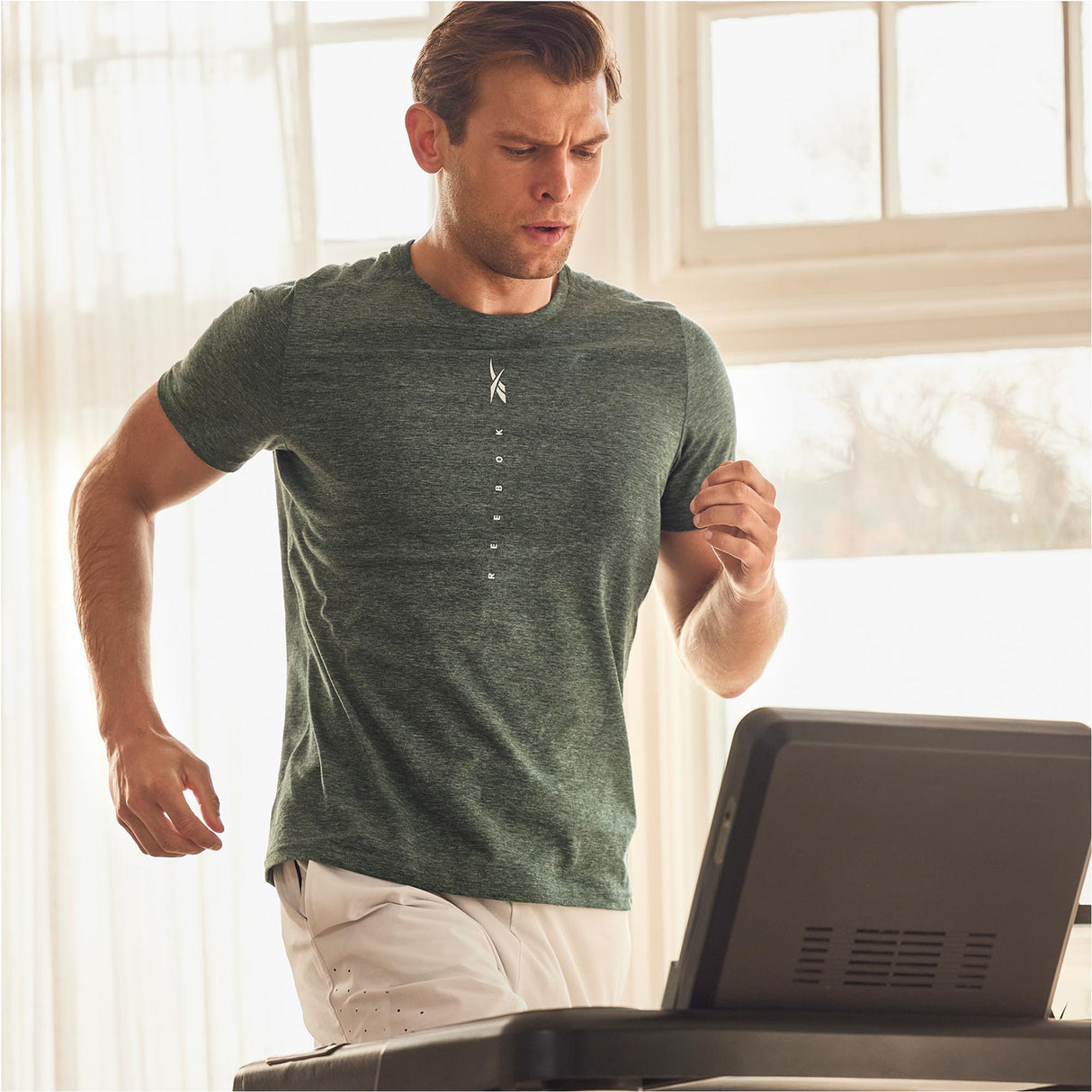 |Reebok Jet 100x Treadmill - Lifestyle2|