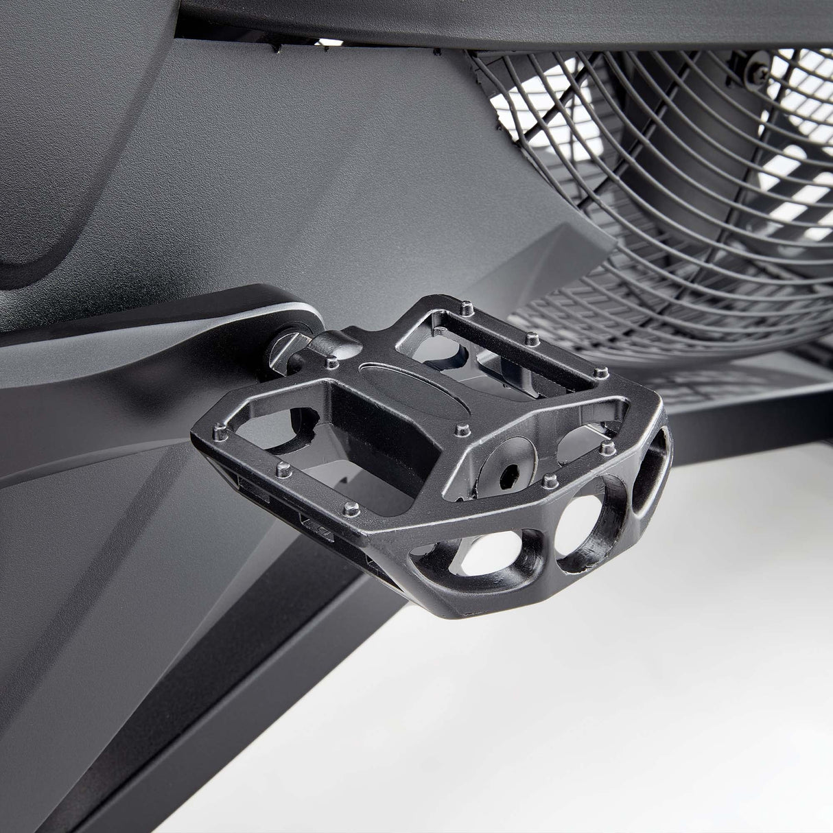 |half_human_air_bike_halfhumanairrowerpedal|