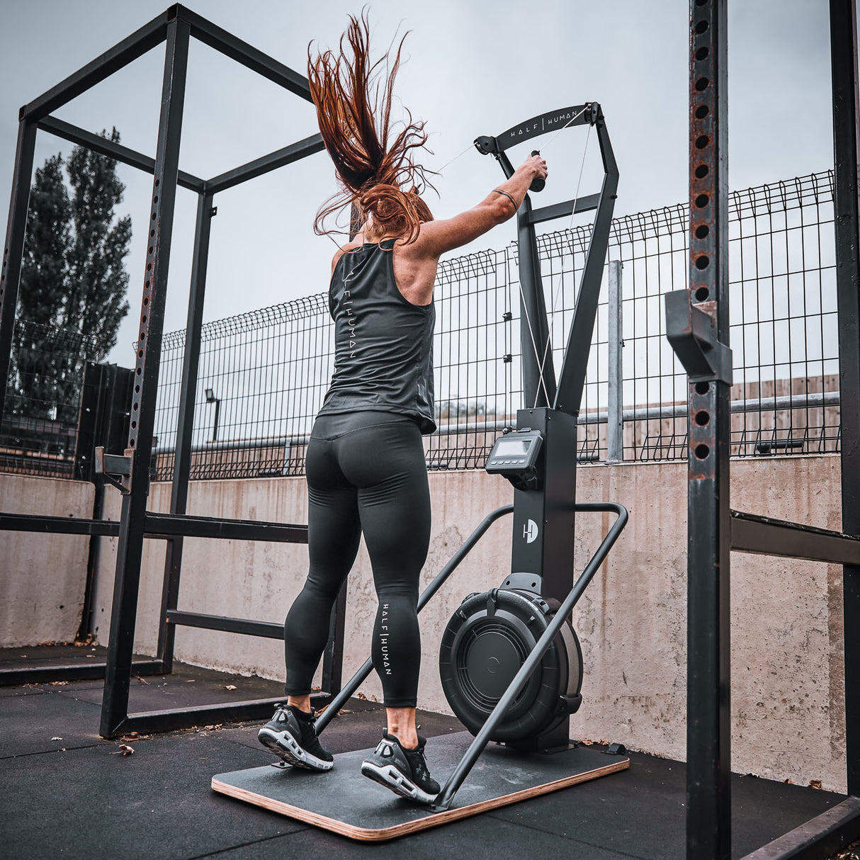 |half_human_air_ski_machine_with_floor_stand_halfhumanairskils1|