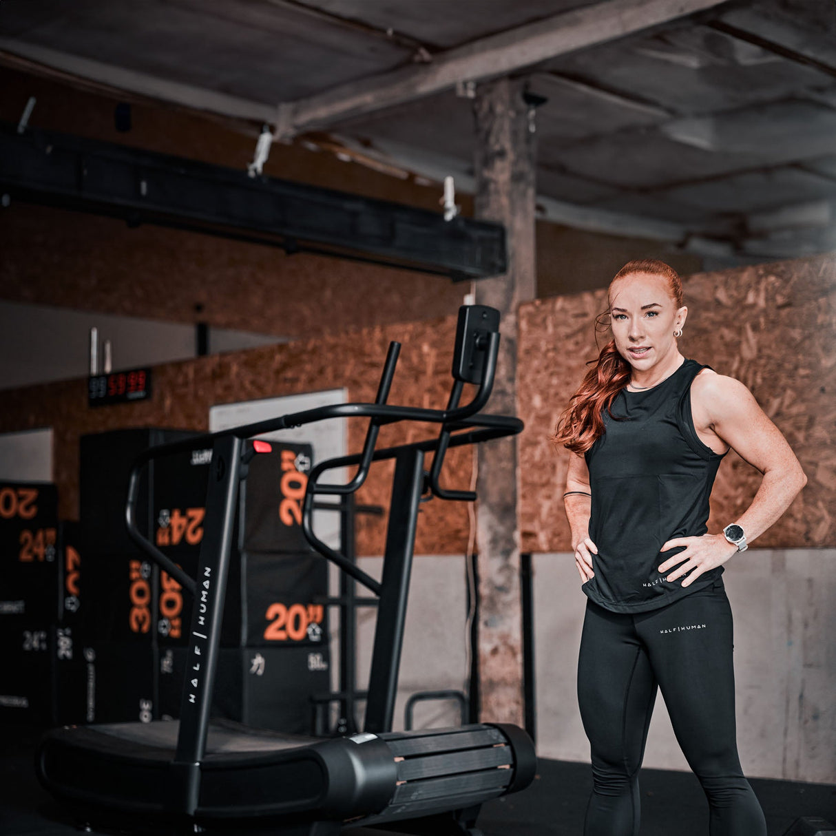 |half_human_curved_non-motorised_treadmill_halfhumancurvetreadmillls4|