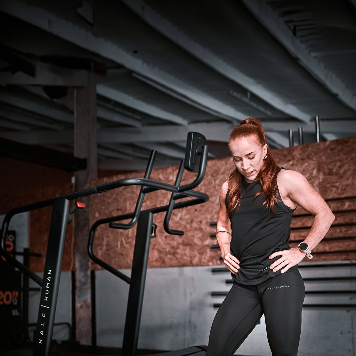 |half_human_curved_non-motorised_treadmill_halfhumancurvetreadmillls7|