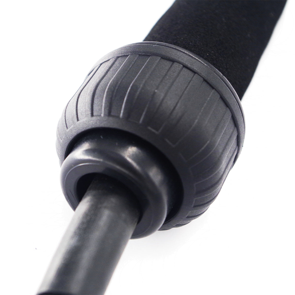 |UFC DUO WEIGHTED JUMP ROPE BLACK Zoomed2|