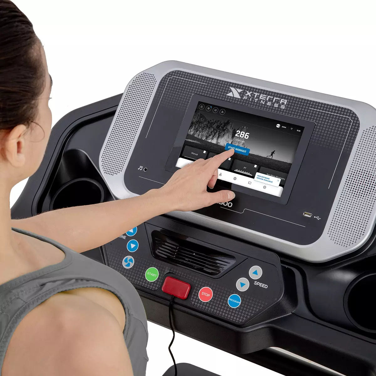 |XterraFitnesSqTRX5500Console2|