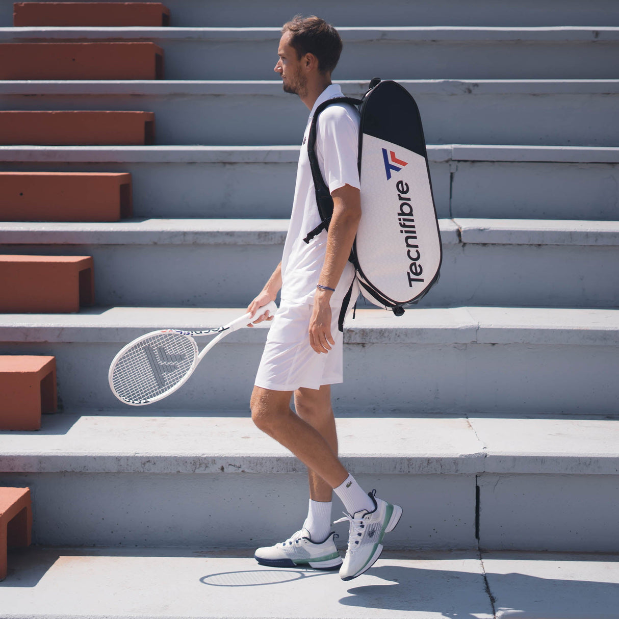 |Grip 2: 4 1/4 inch|Grip 3: 4 3/8 inch|Grip 4: 4 1/2 inch|