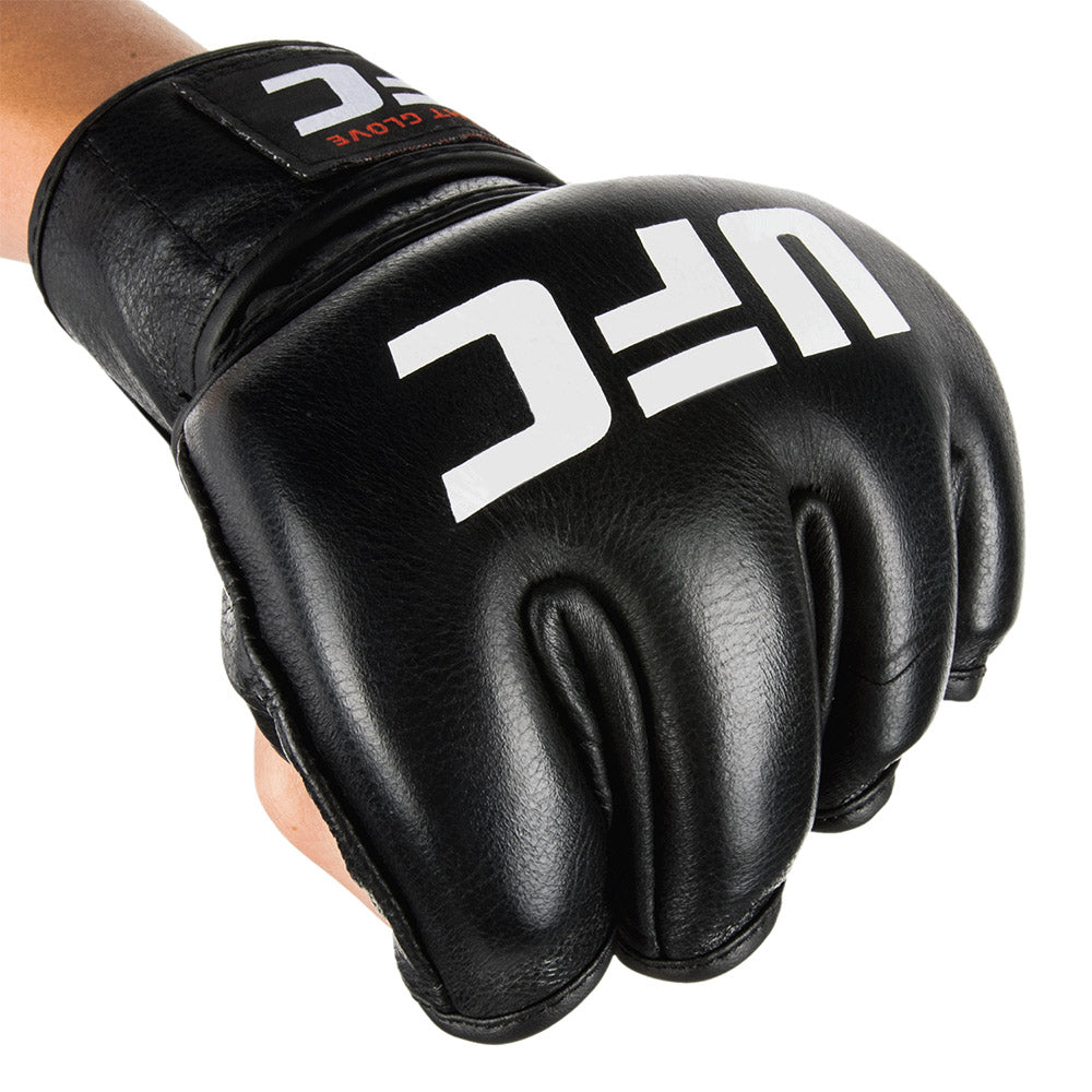 |UFC Official Fight Gloves 2021 - In Use|