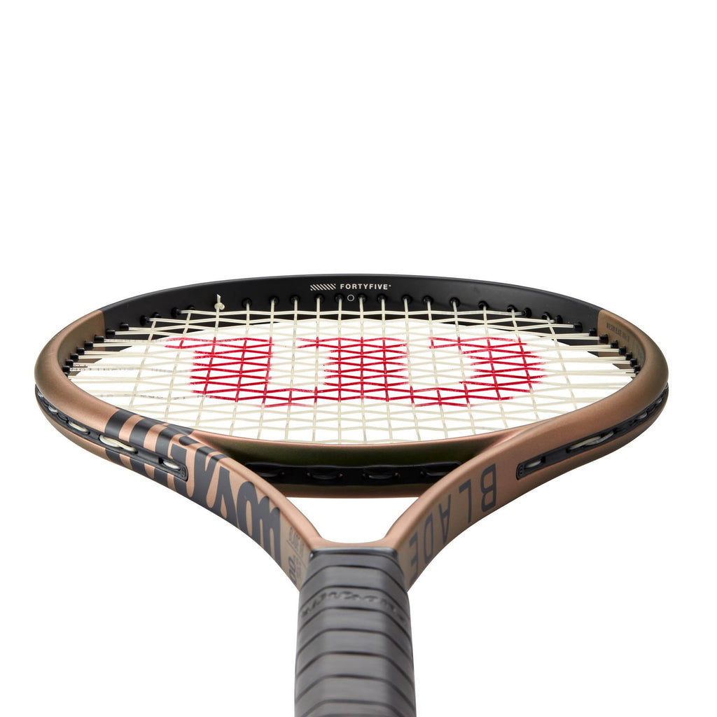 |Wilson Blade 100UL v8 Tennis Racket - Angle2|