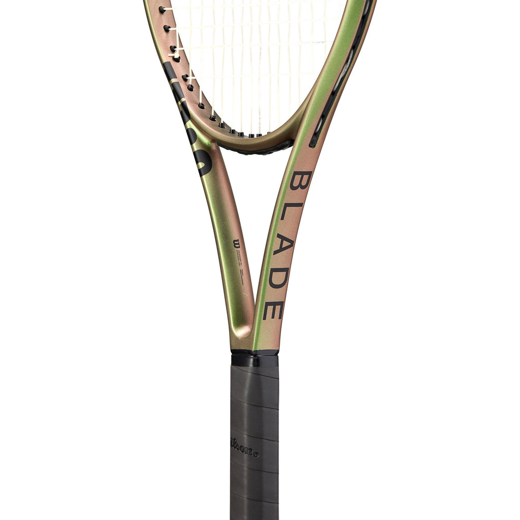 |Wilson Blade 100UL v8 Tennis Racket - Zoom|