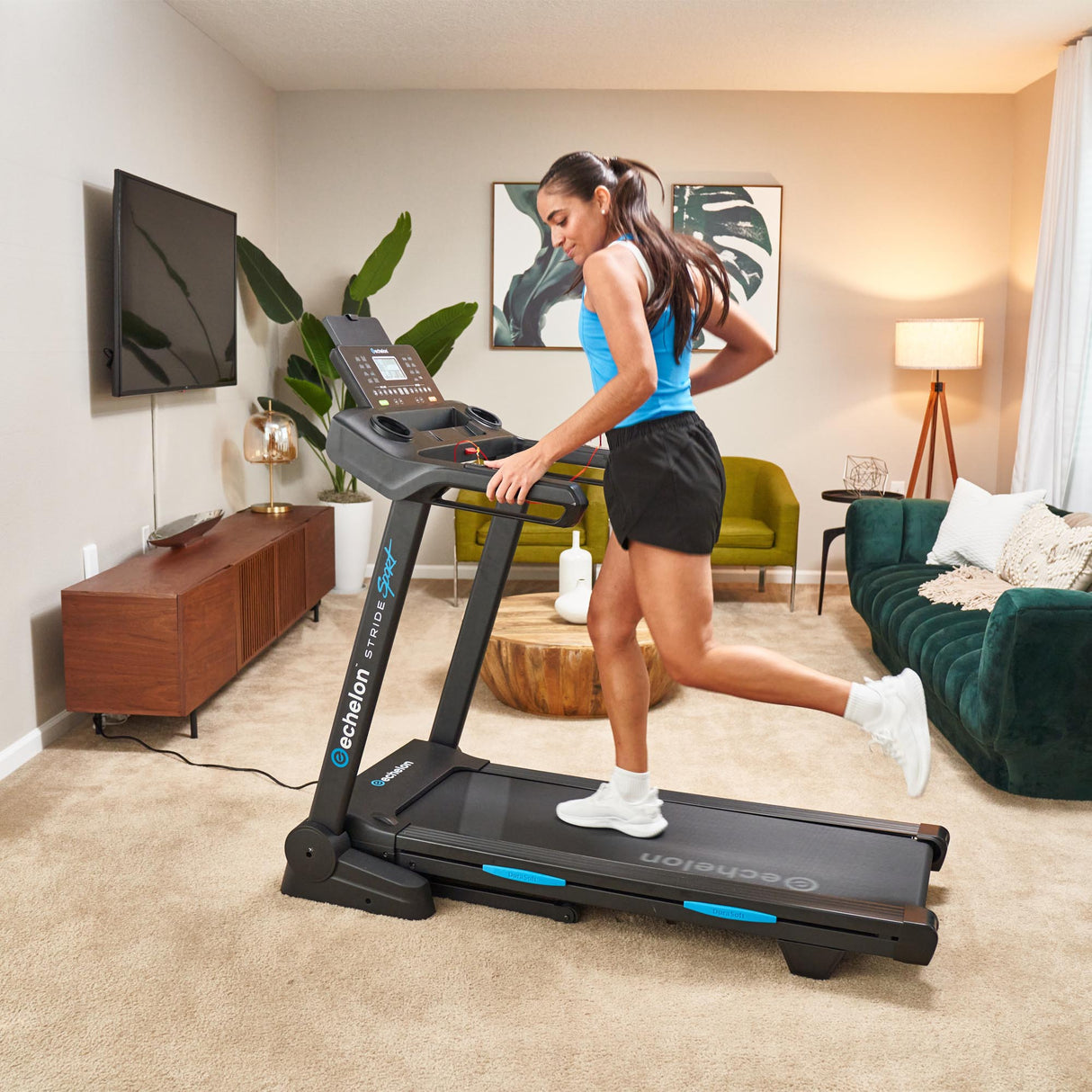|Echelon Stride 30 Sport Treadmill Lifestyle|