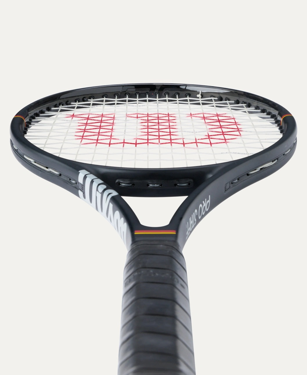 Wilson Pro Staff 97 UL Classic Tennis Racket Flat 2
