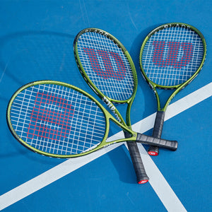 WilsonBladeFeelCompJunior25lifestyle