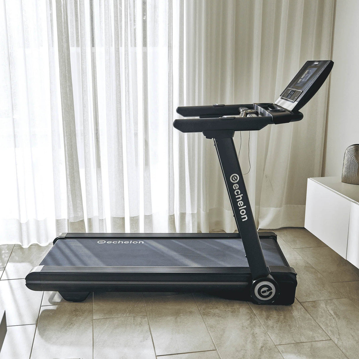 |EchelonStride6sFoldingTreadmillLS1|