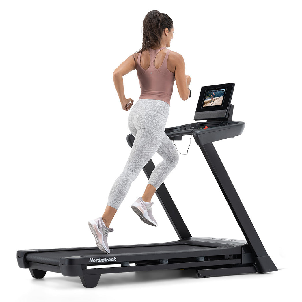 |NordicTrackTSeries10TreadmillLifestyle2|