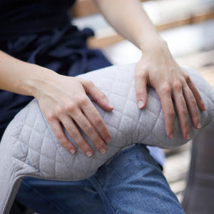 |SyncaQuzyWirelessNeckandShoulderMassagerBackLifestyle5|