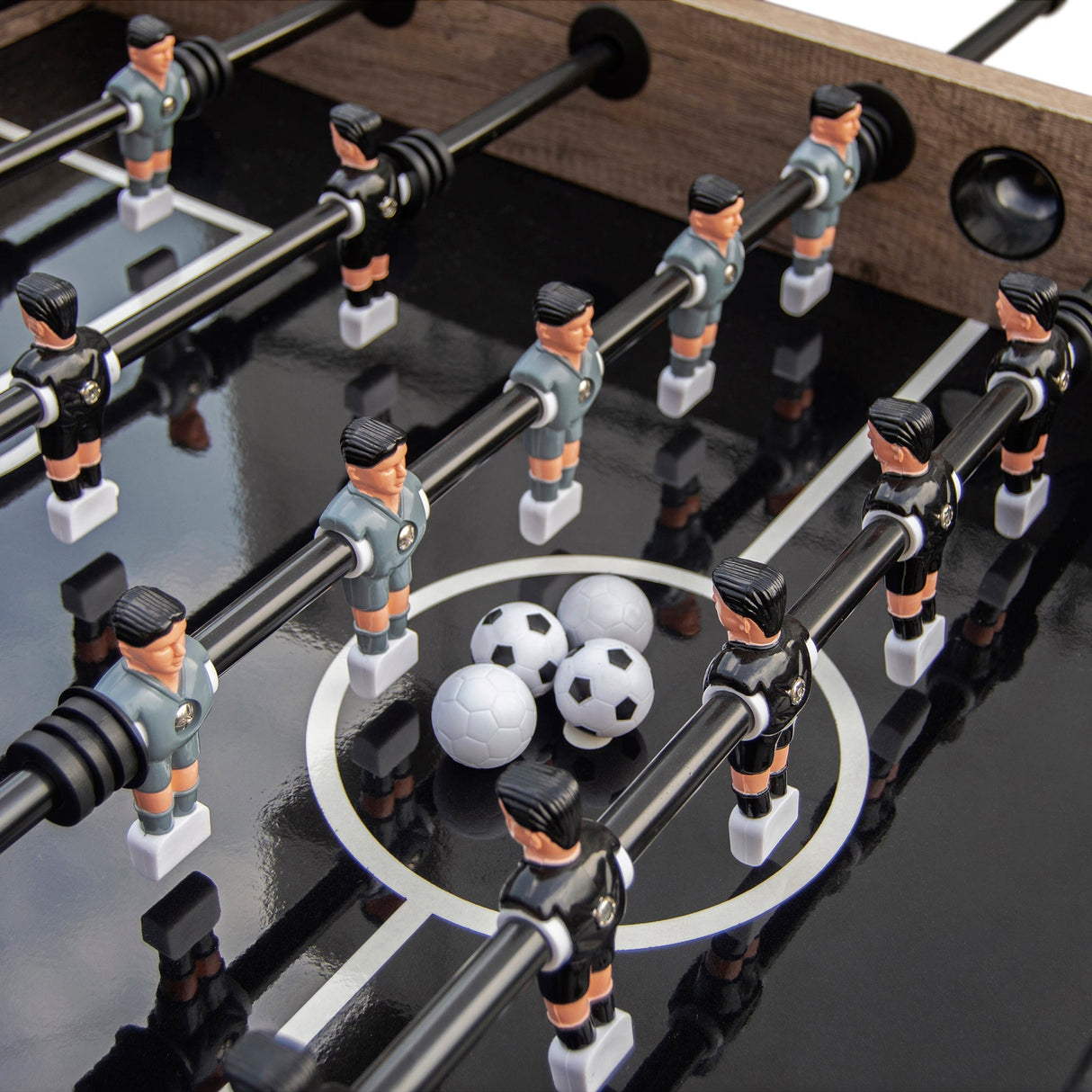 |Viavito FT500 Football Table - Close-Up|