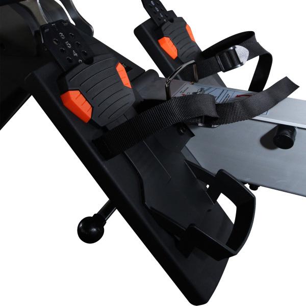 |DKN R-500 Rowing Machine - Pedals with straps|
