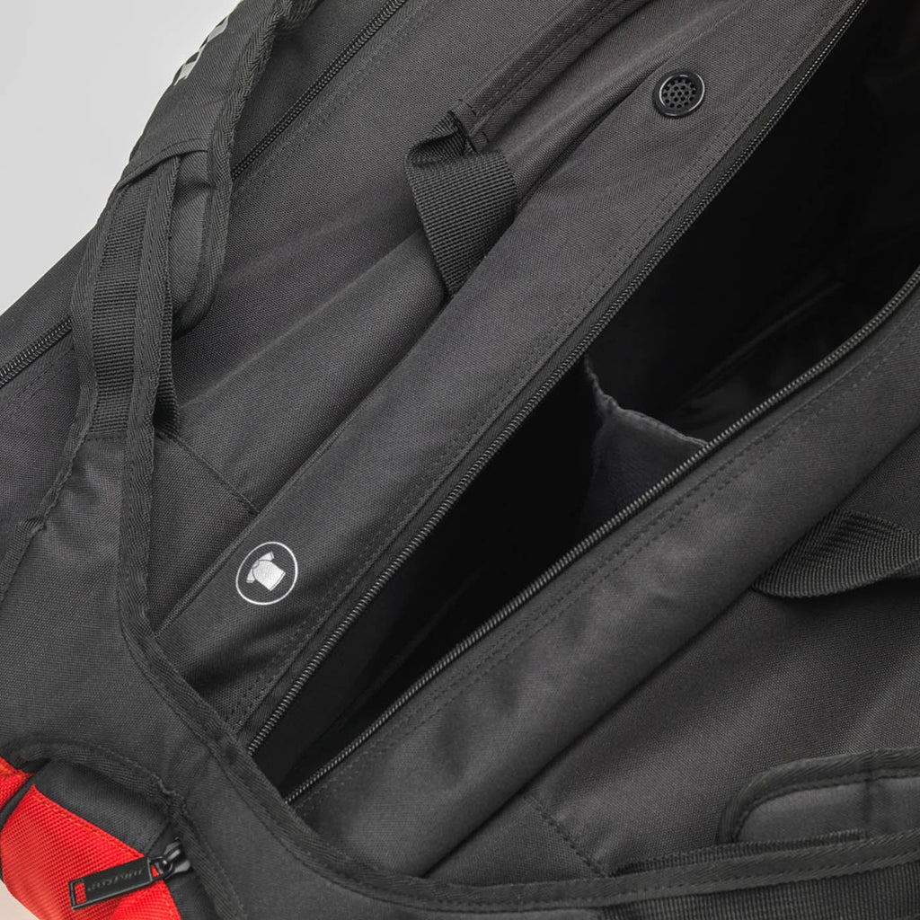 |Black/Red|