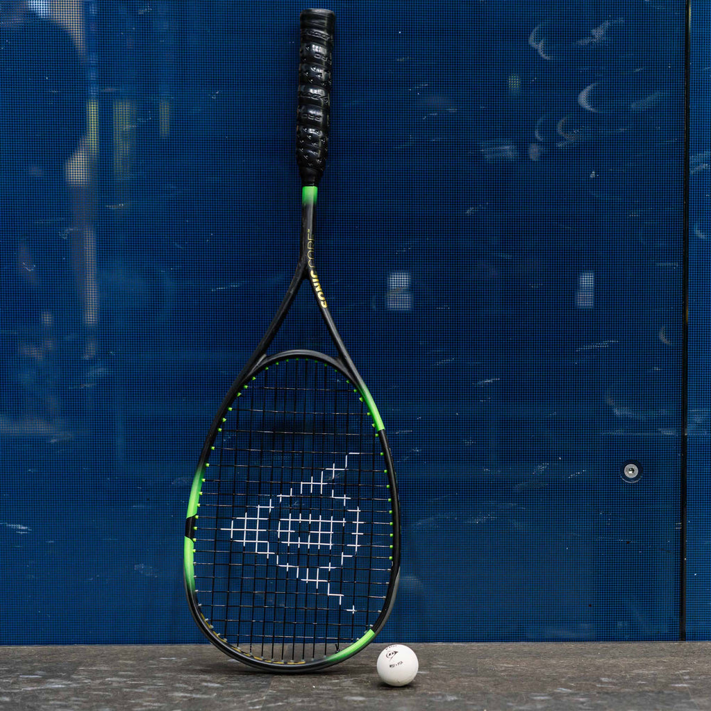 |Dunlop Sonic Core Elite 135 Squash Racket AW22 - Lifestyle3|