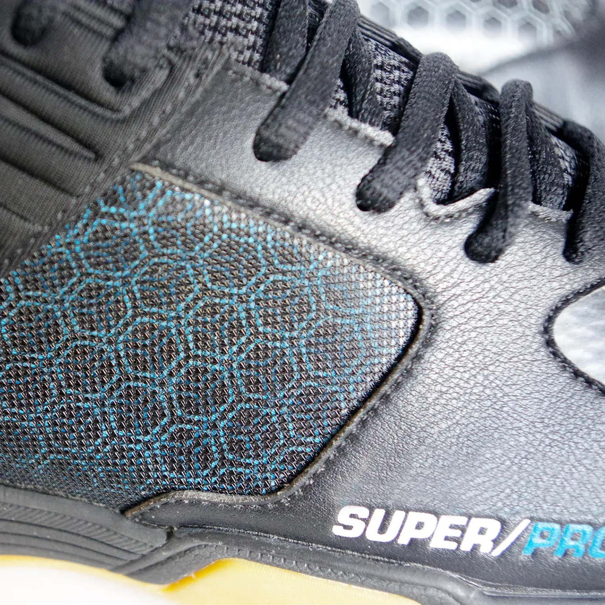|KarakalSuperProIndoorCourtShoesZoom1|