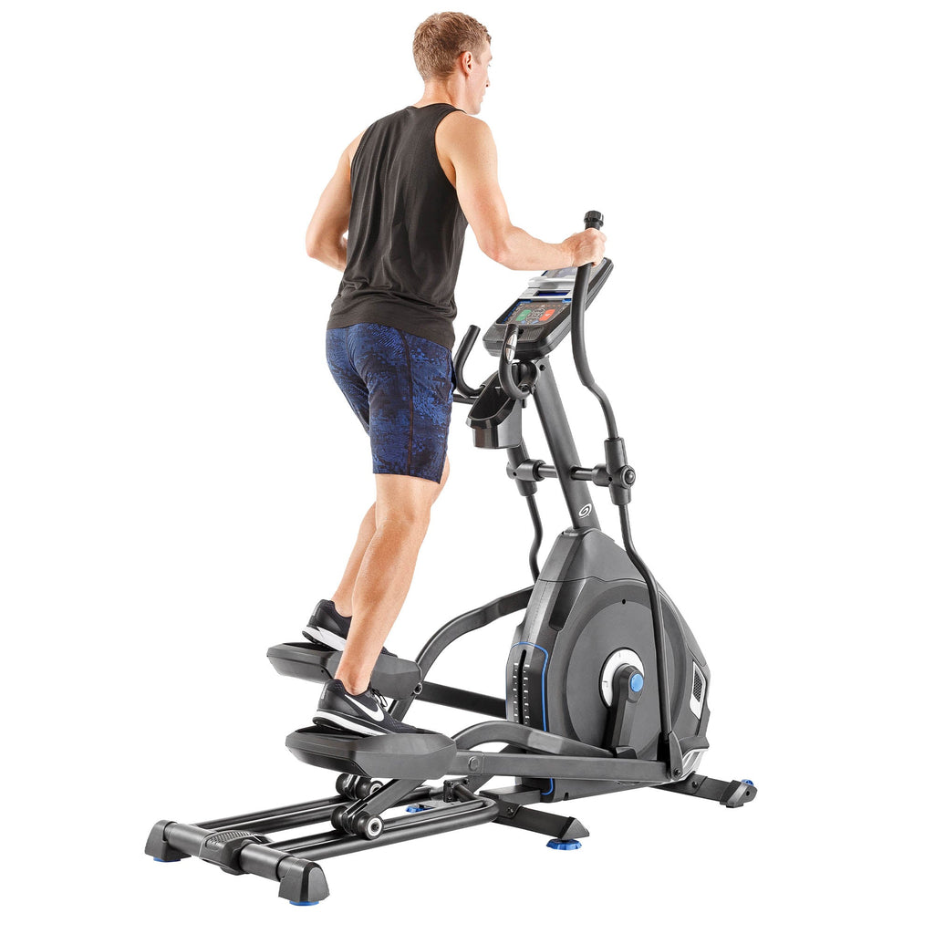 |Nautilus E626 Elliptical Cross Trainer - In Use|