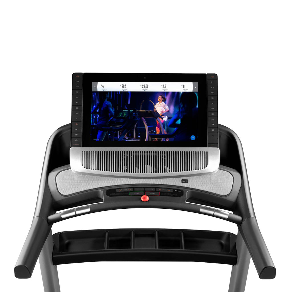|NordicTrack Commercial 2950 Treadmill 2019 - Console|