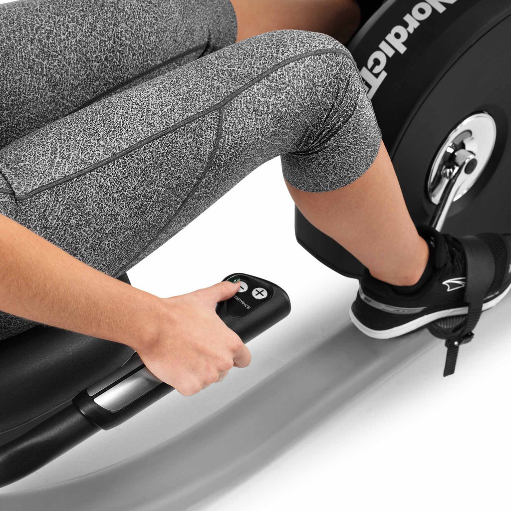 |NordicTrack Commercial VR25 Recumbent Exercise Bike 2020 - Zoom1|