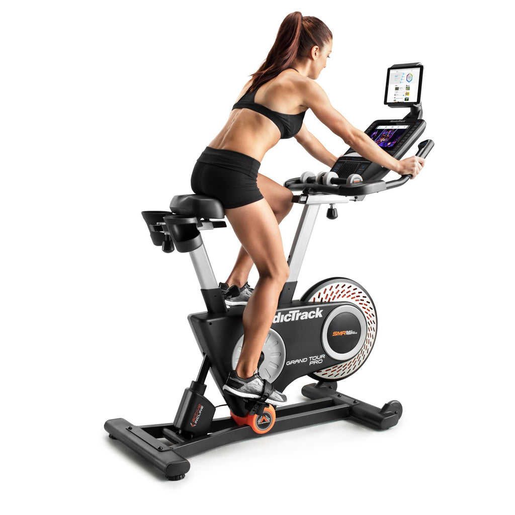 |NordicTrack Grand Tour Pro Indoor Cycle - Woman|