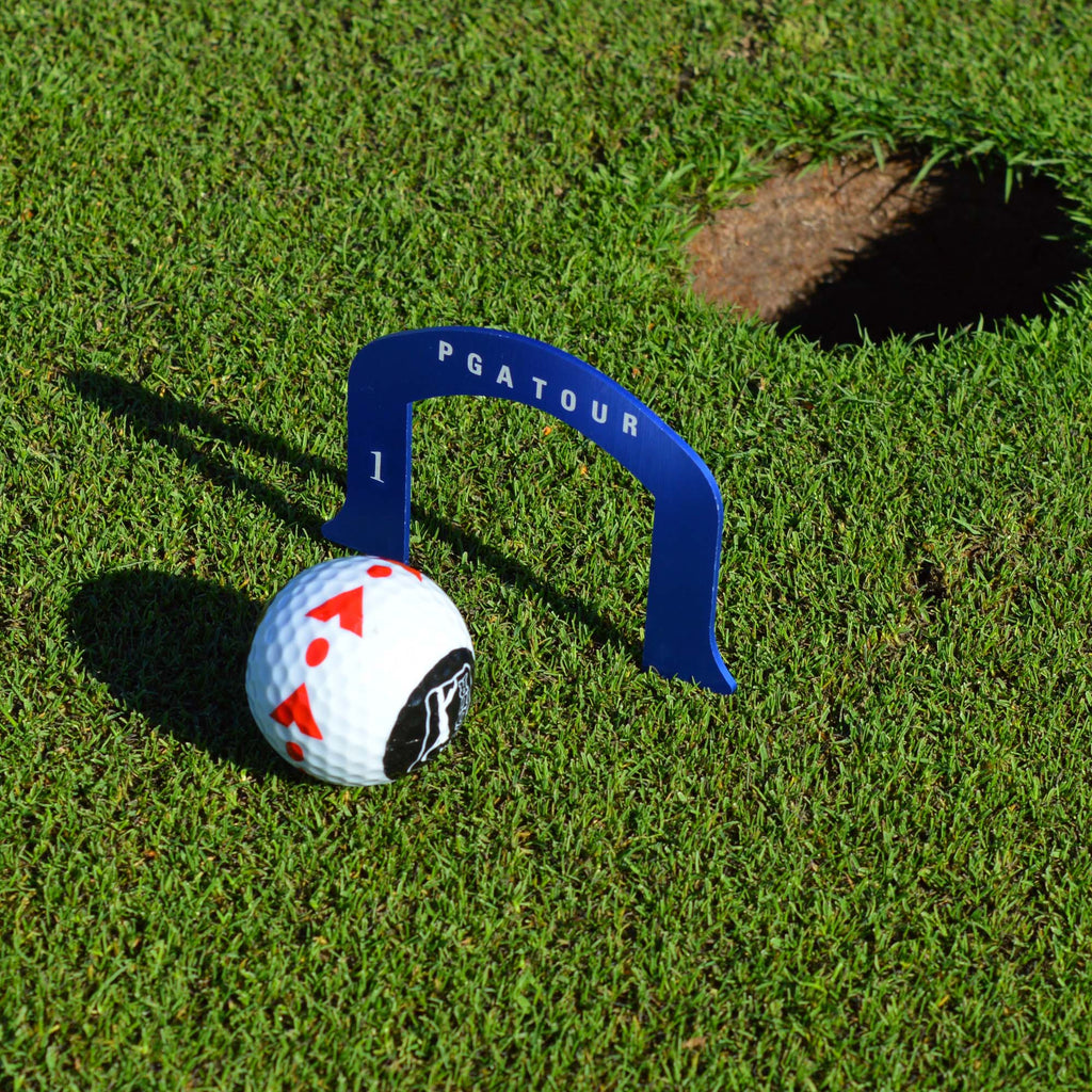 |PGA Tour Outdoor Putting Gates - Lifestyle 2|