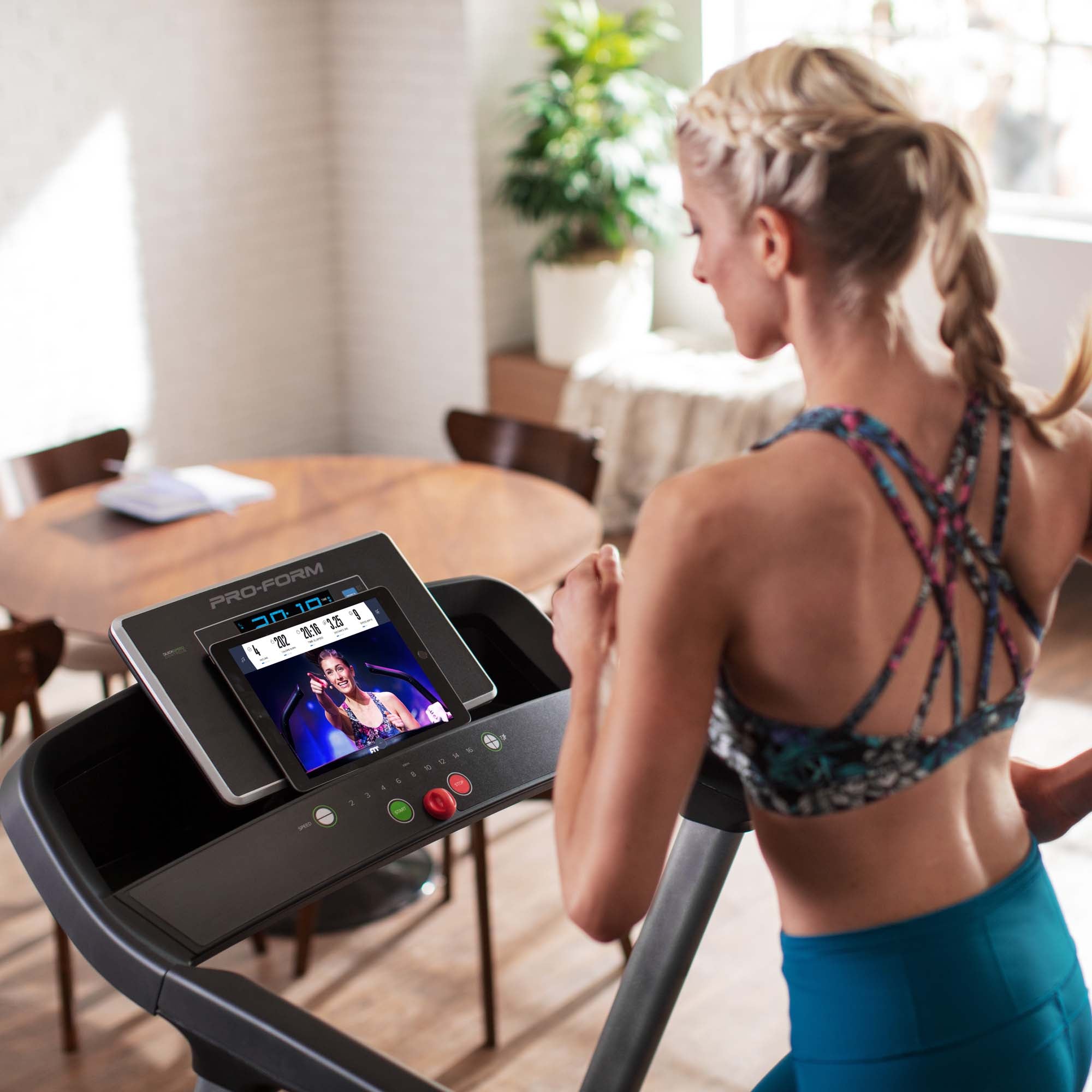 Proform 205 cst folding treadmill deals