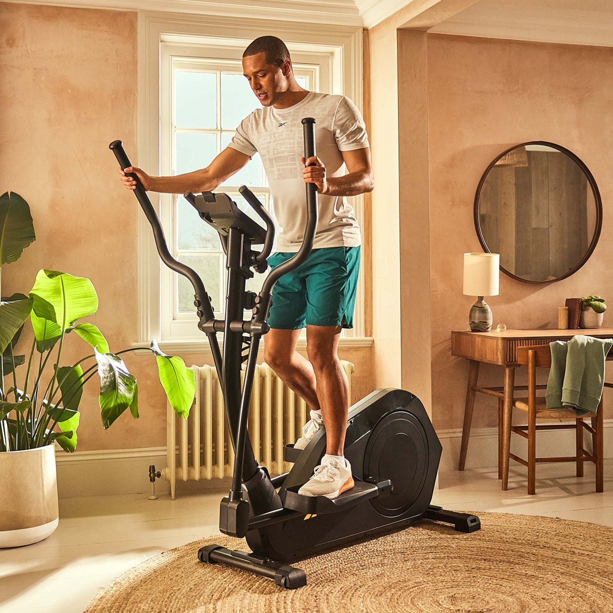 |ReebokFR20EllipticalCrossTrainerLifestyle3|