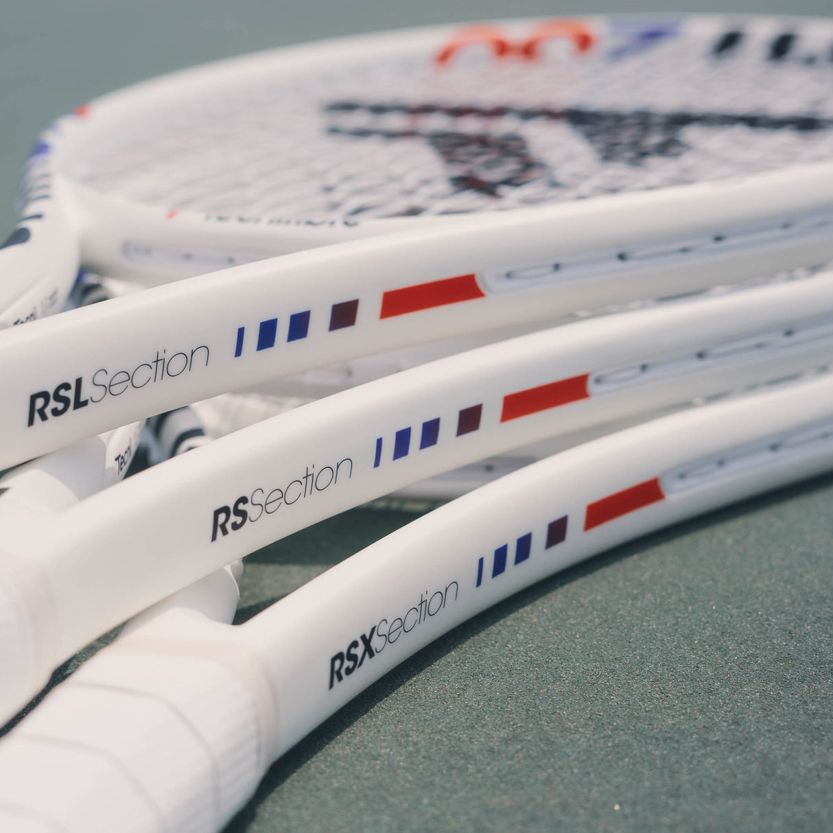 |Grip 1: 4 1/8 inch|Grip 2: 4 1/4 inch|Grip 3: 4 3/8 inch|Grip 4: 4 1/2 inch|