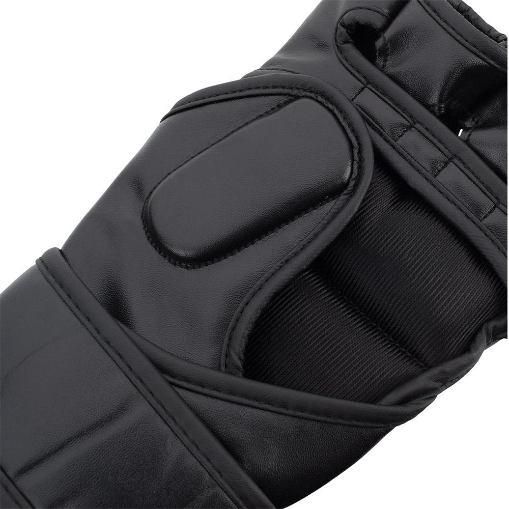 |UFC MMA 7oz Grappling Gloves - Bottom|