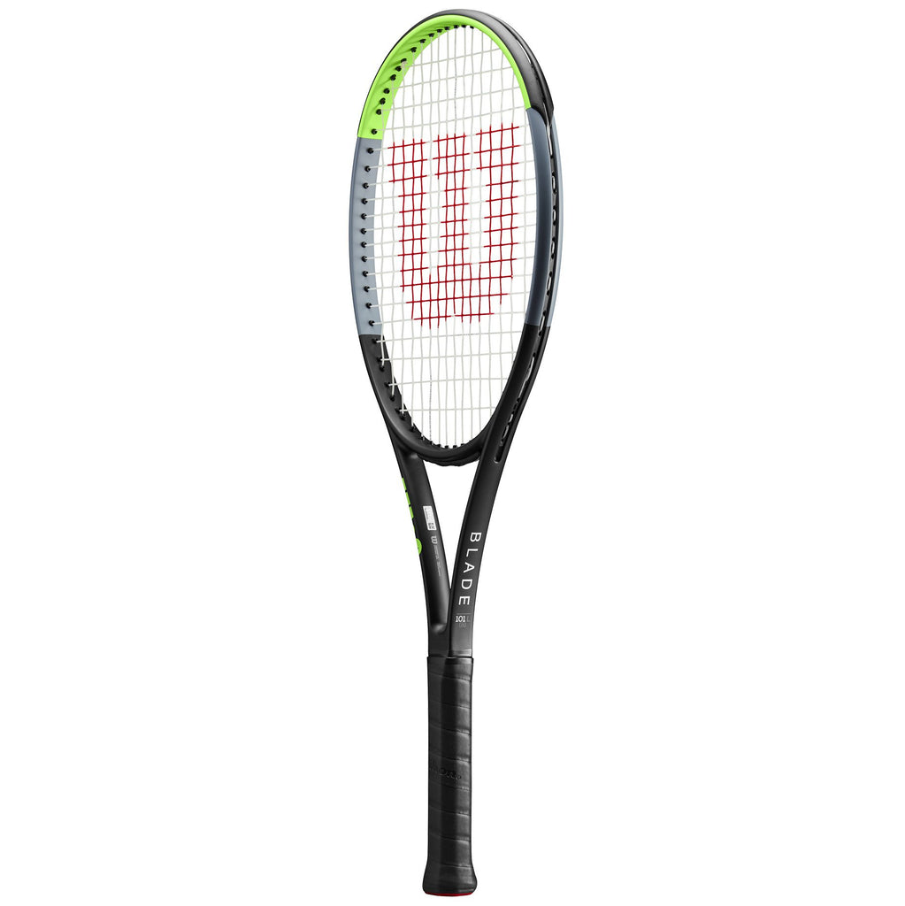 |Wilson Blade 101L V7.0 Tennis Racket - Angled|