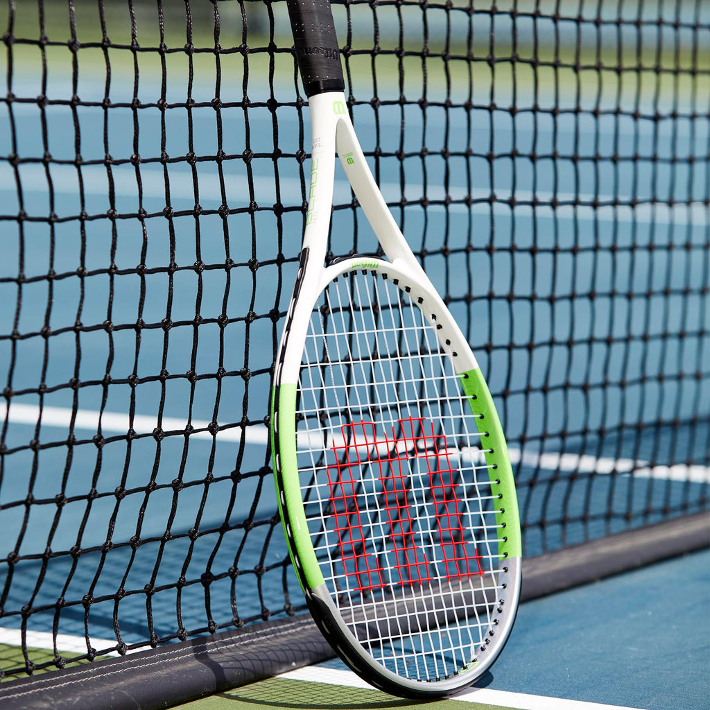 |Wilson Blade Feel Team 103 Tennis Racket SS21 - Lifestyle1|