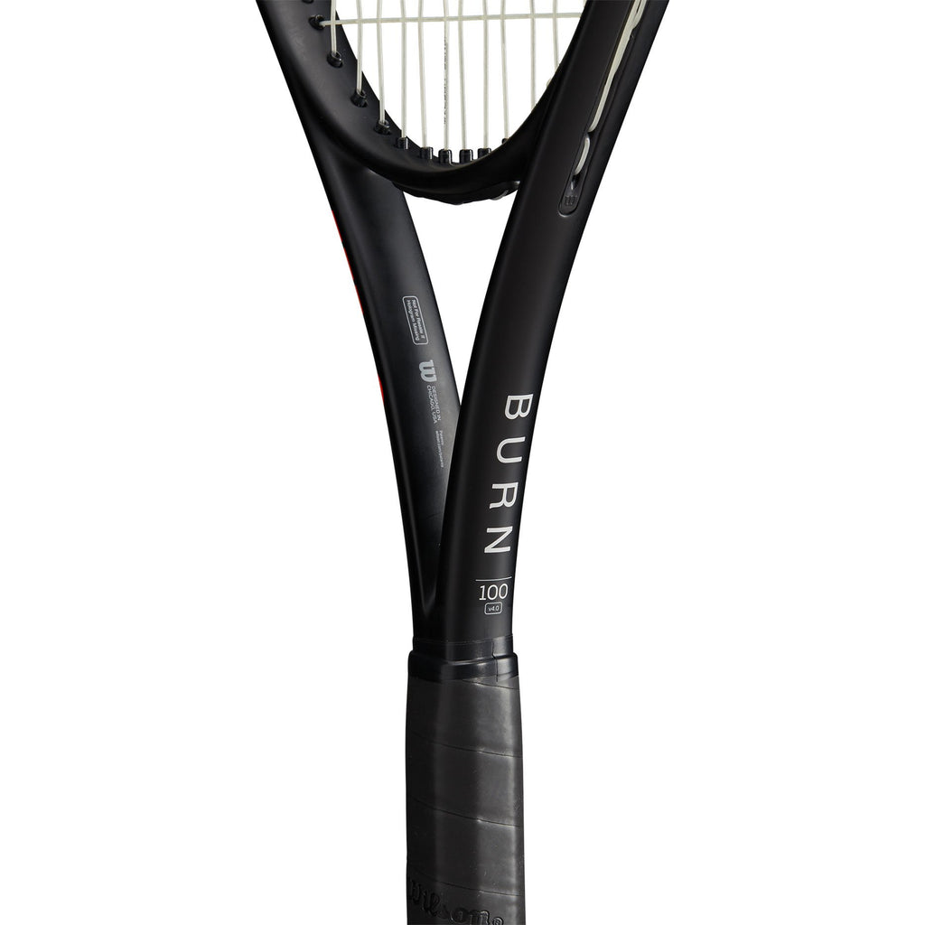 |Wilson Burn 100 v4 Tennis Racket - Zoomed|