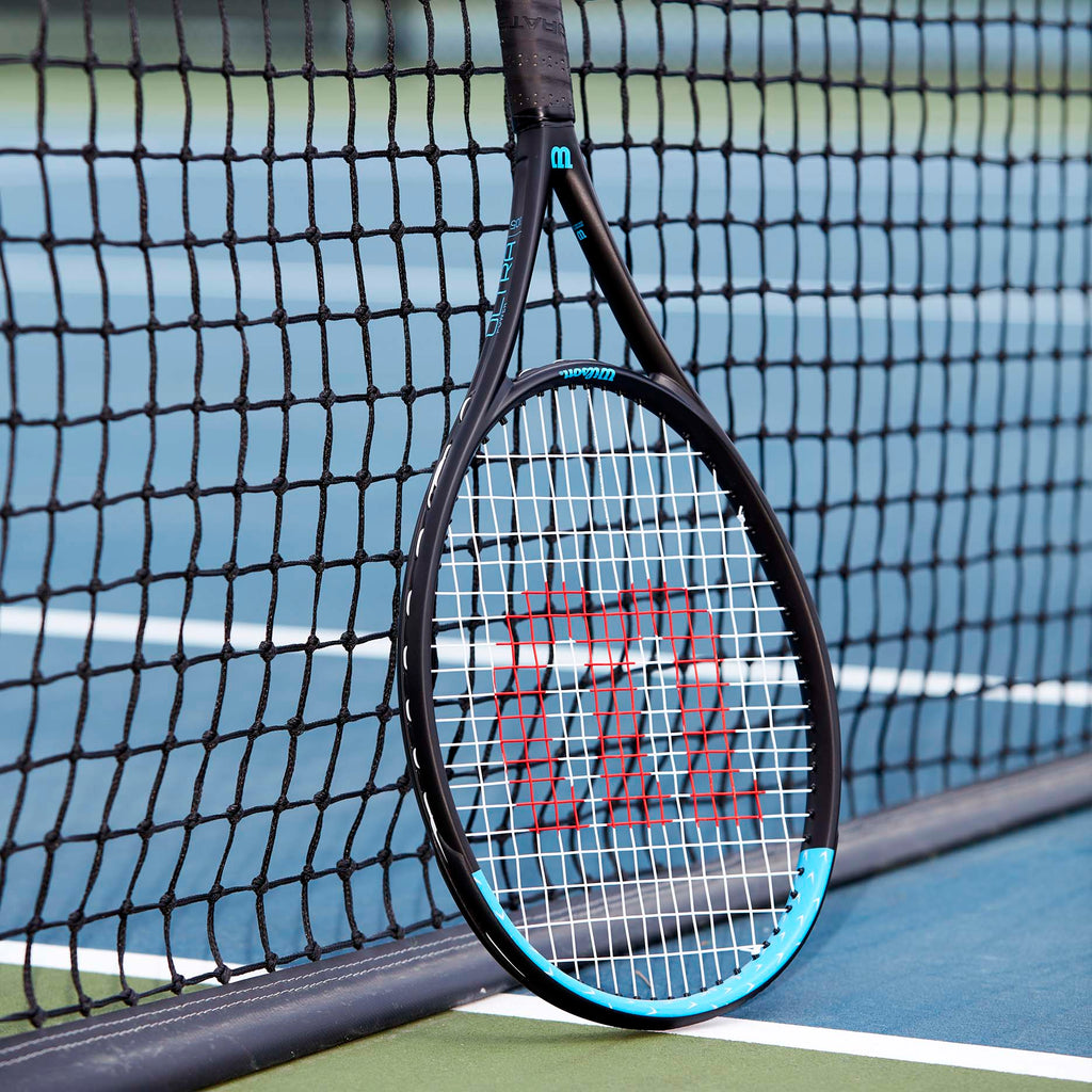 |Wilson Ultra Power 105 Tennis Racket SS21 - Lifestyle1|