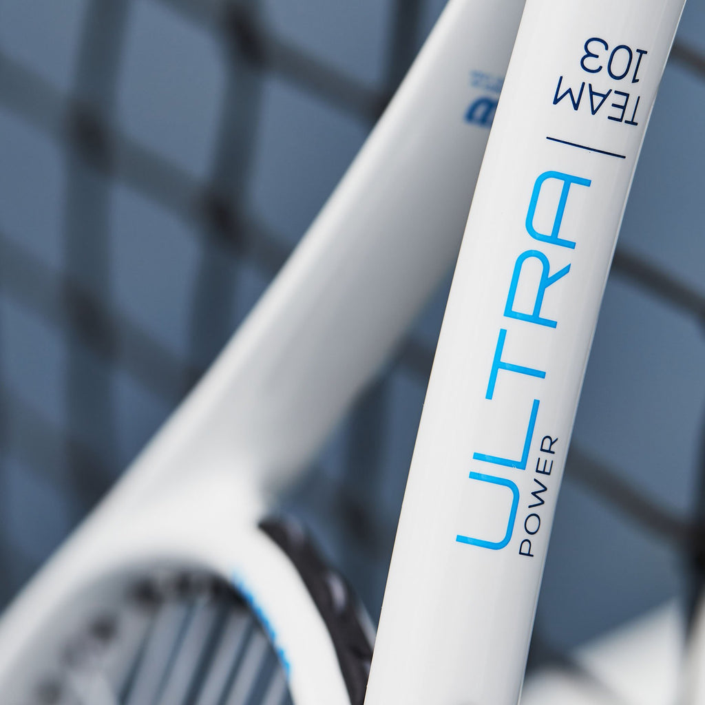 |Wilson Ultra Power RXT 105 Tennis Racket - Lifestyle4|